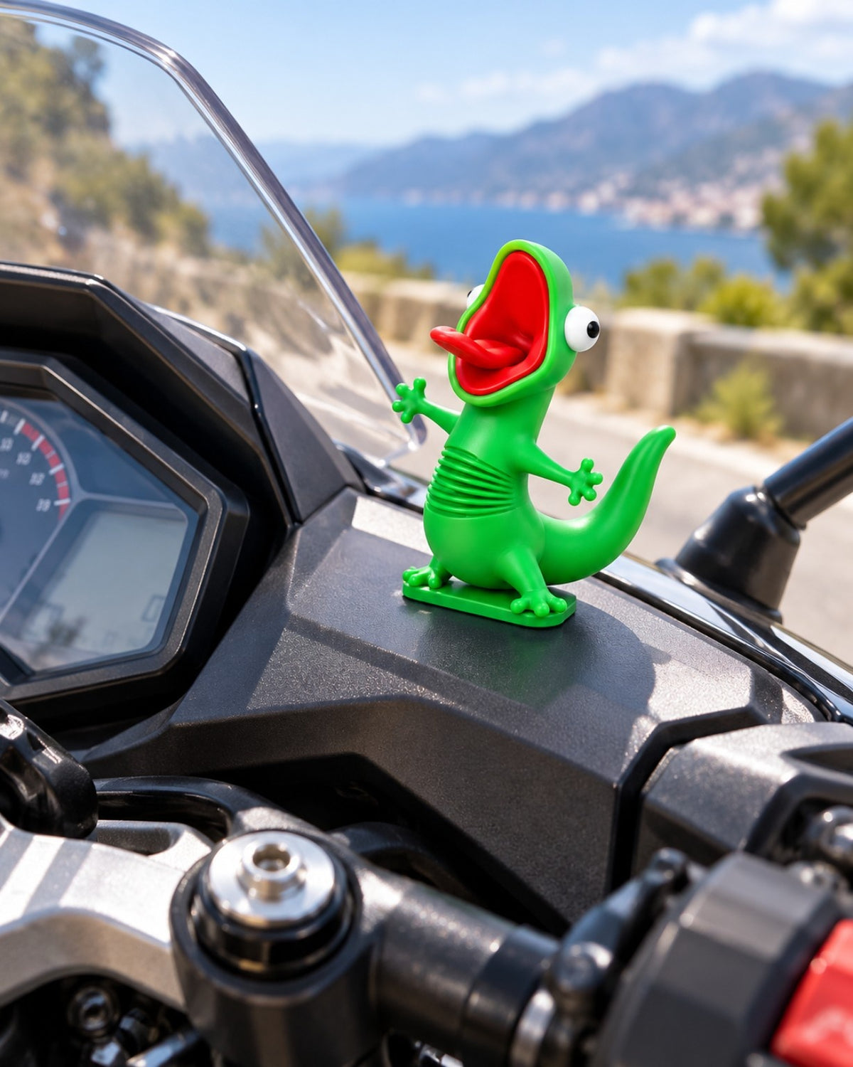 WOBBL motorcycle mounted concept image